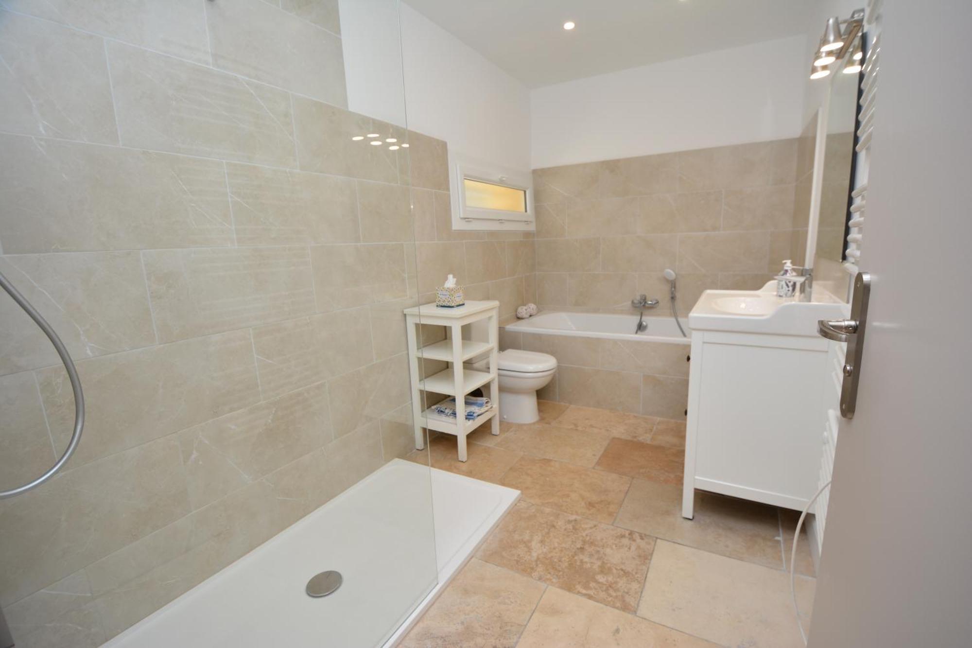Villa In Comps With Private Pool And Airco Buitenkant foto
